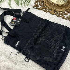 NWT Under Armour Multitasker Bag Black